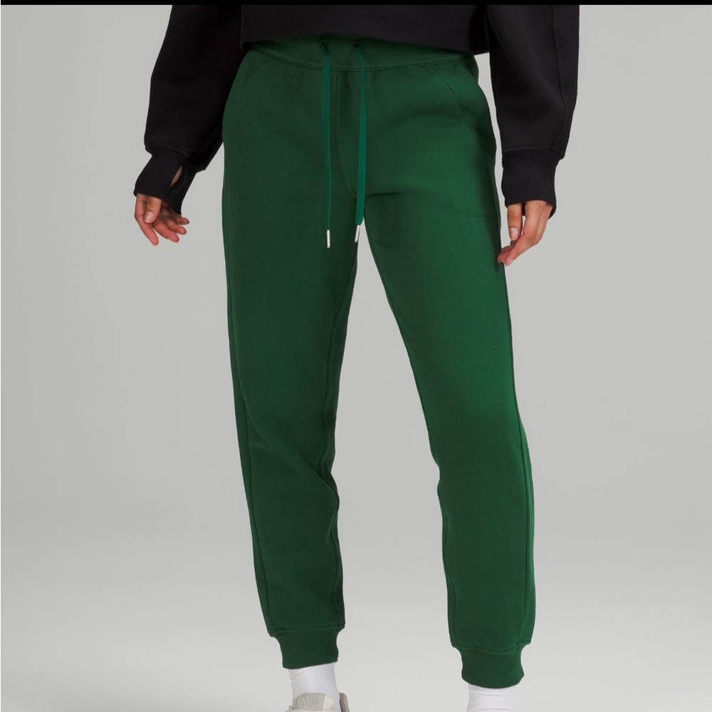 Lululemon High Rise Scuba Joggers